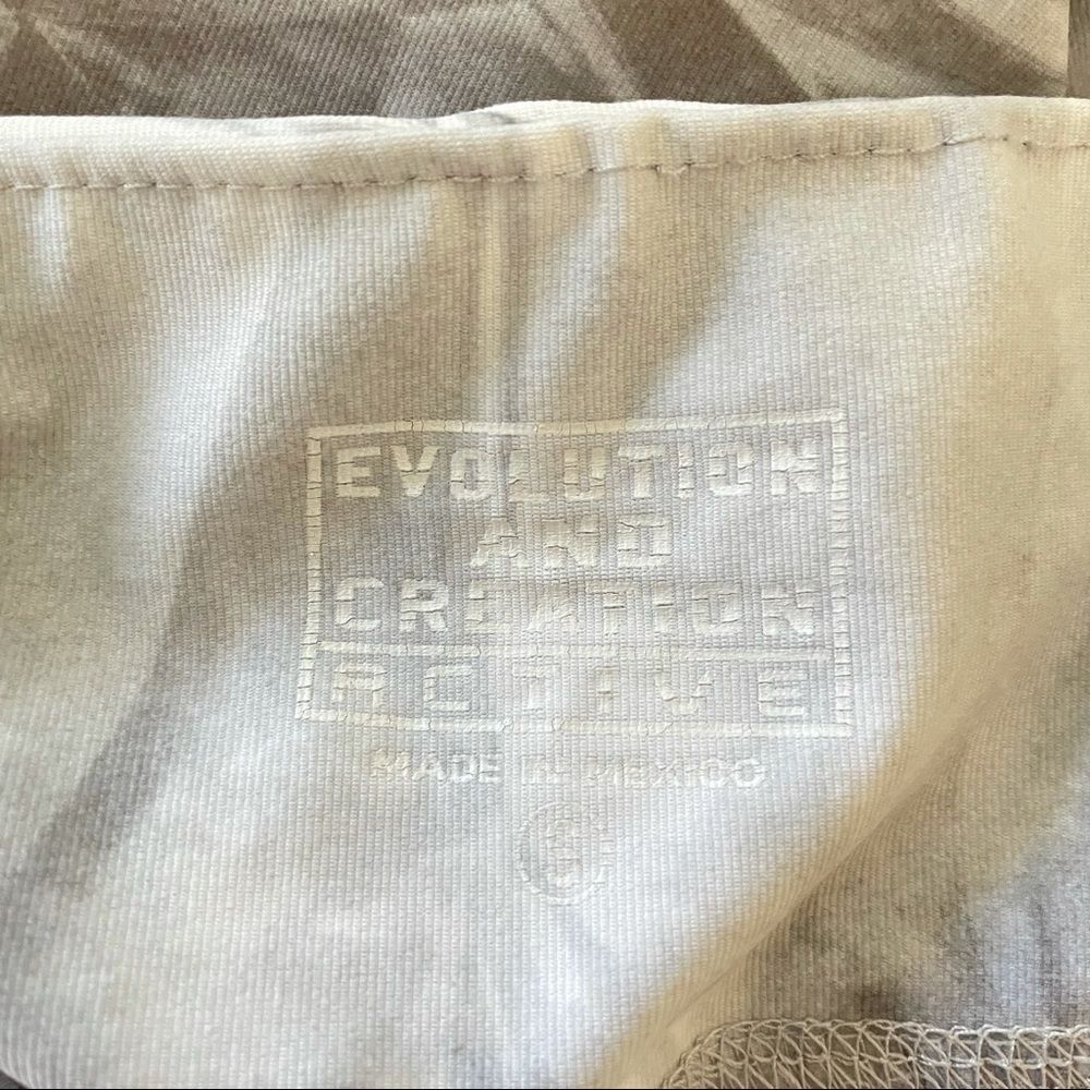 Evolution + Creation | Sky Gold Foil Leggings - Picture 5 of 5